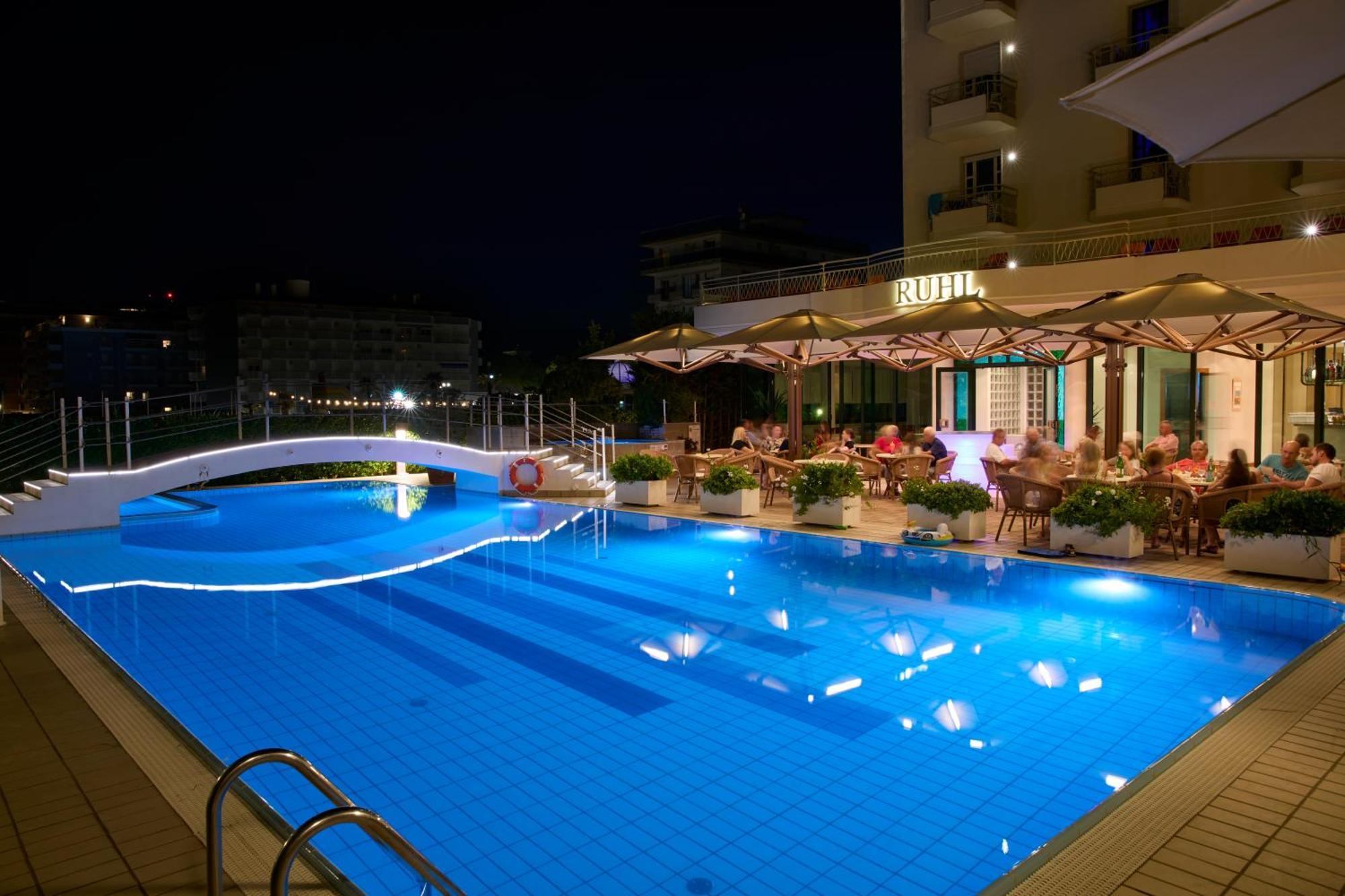 Ruhl Beach Hotel & Suites Lido di Jesolo Exterior photo