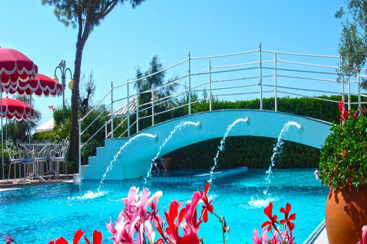 Ruhl Beach Hotel & Suites Lido di Jesolo Exterior photo