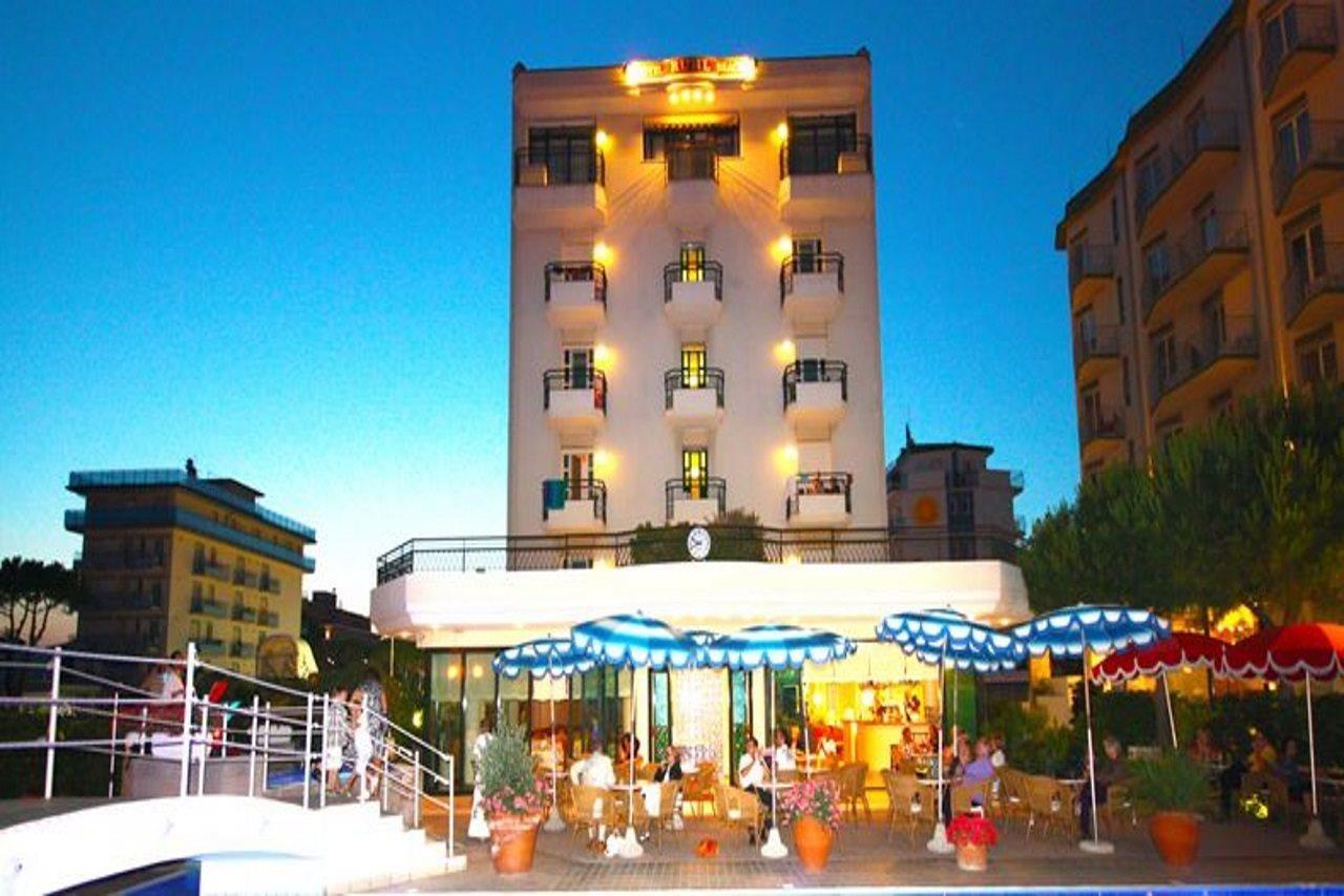 Ruhl Beach Hotel & Suites Lido di Jesolo Exterior photo